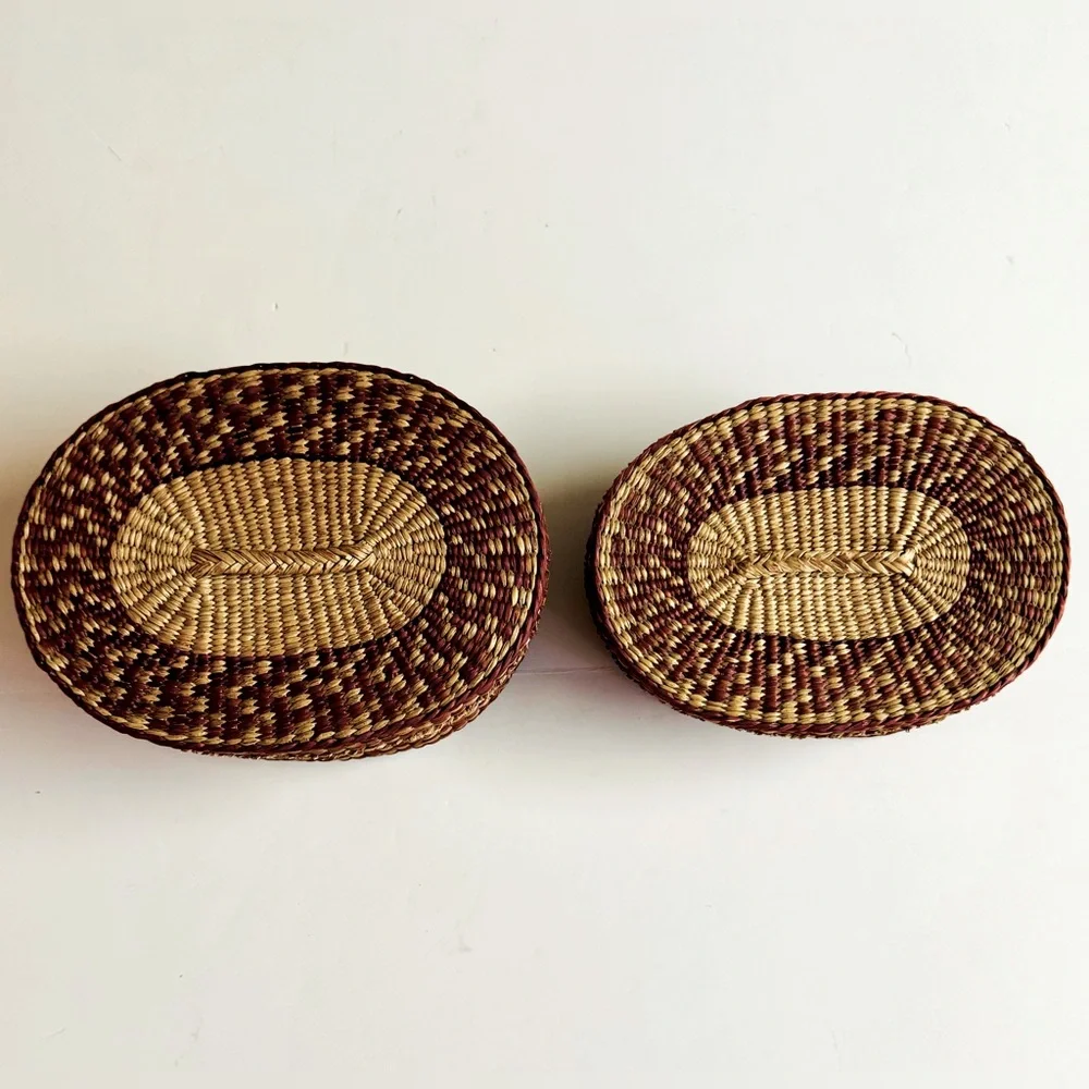 2PC Vtg 70s Finely Handwoven oval nesting baskets.Beautiful neutral tones.